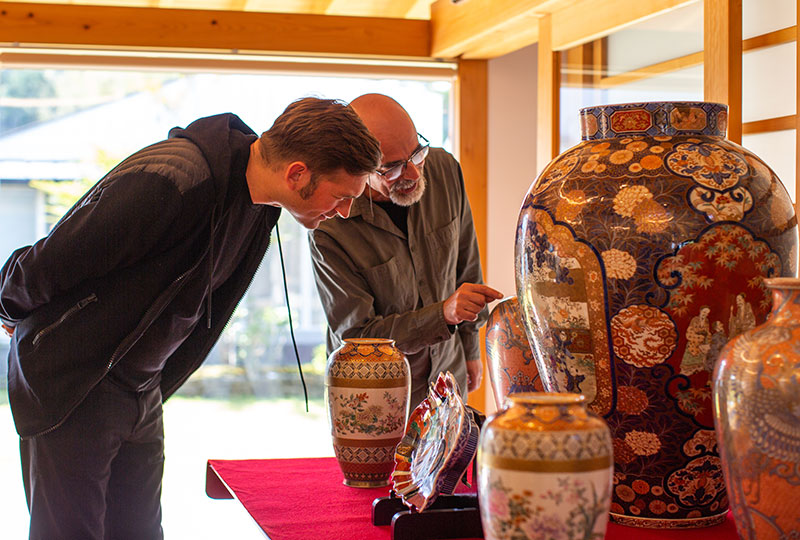 時代を象徴する有田焼の食器で楽しむ豪華懐石と源右衛門窯訪問ツアー